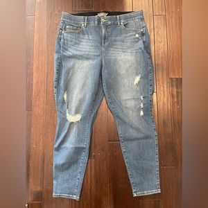 Torrid distressed high rise skinny jeans